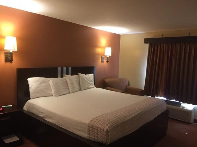 Americas Value Hotel Caldwell